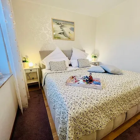 公寓 Sommerlund - Macht Laune Auf - Ruhige Und Sonnige Mit Terrasse Und Garten Nahe Und Ostsee *