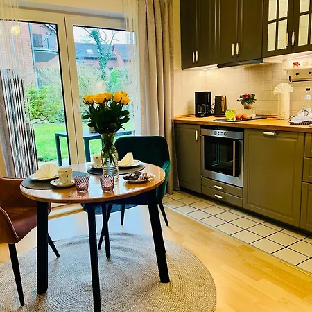 Sommerlund - Macht Laune Auf - Ruhige Und Sonnige Mit Terrasse Und Garten Nahe Und Ostsee *