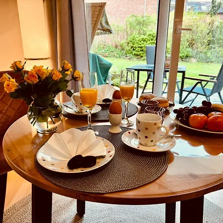 Sommerlund - Macht Laune Auf - Ruhige Und Sonnige Mit Terrasse Und Garten Nahe Und Ostsee